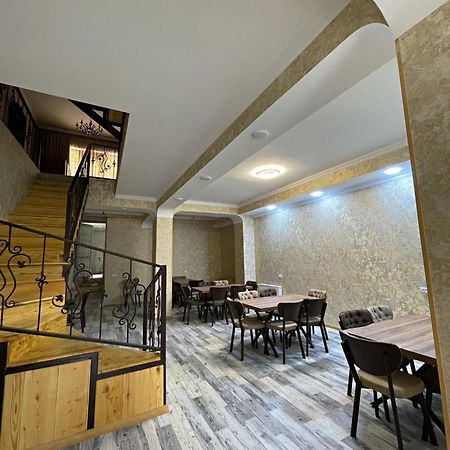 Hotel Shina Kasbegi Buitenkant foto