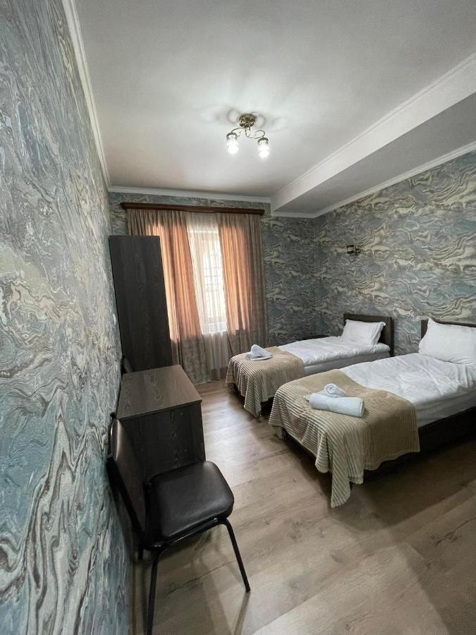 Hotel Shina Kasbegi Buitenkant foto