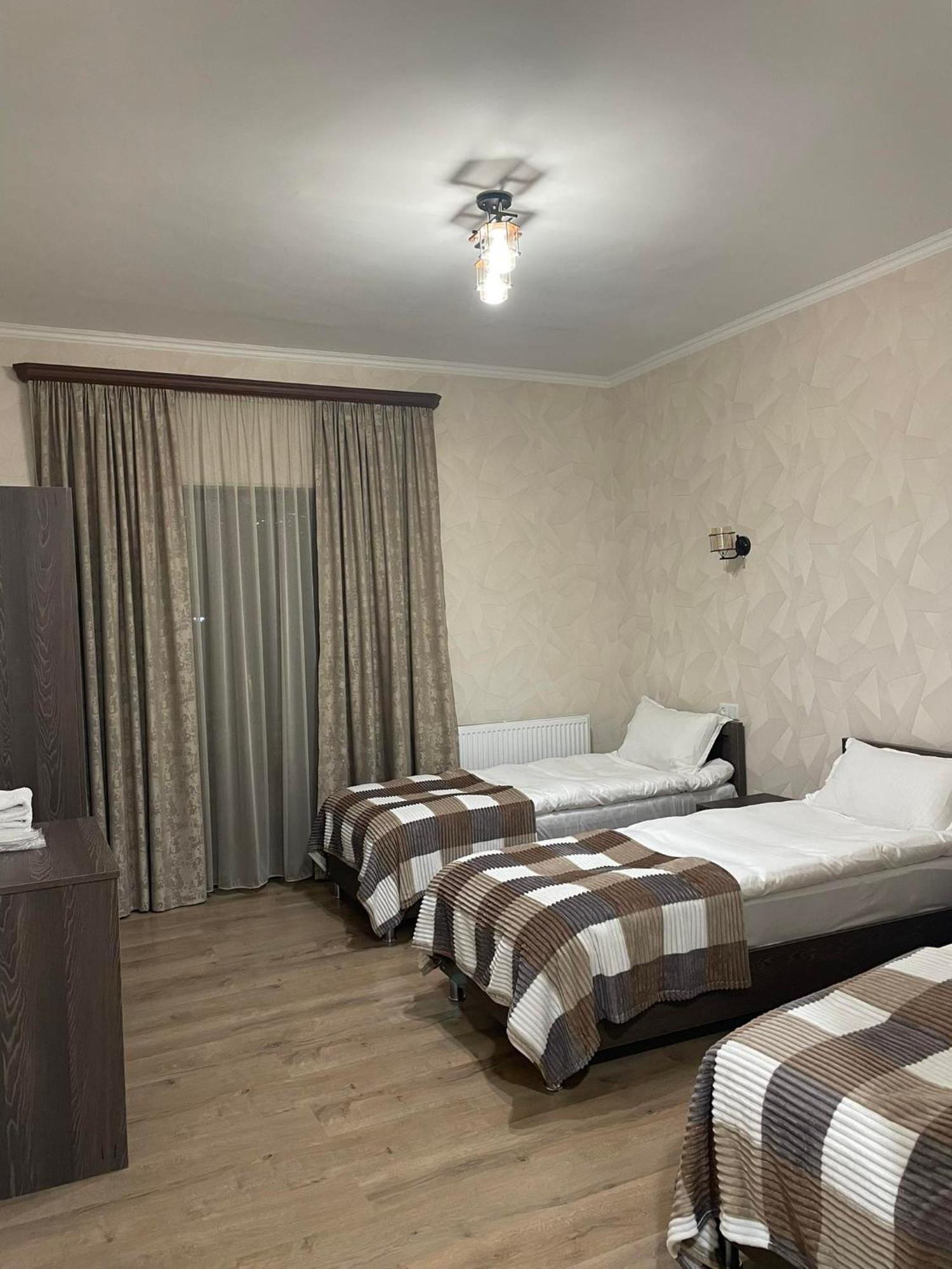 Hotel Shina Kasbegi Buitenkant foto