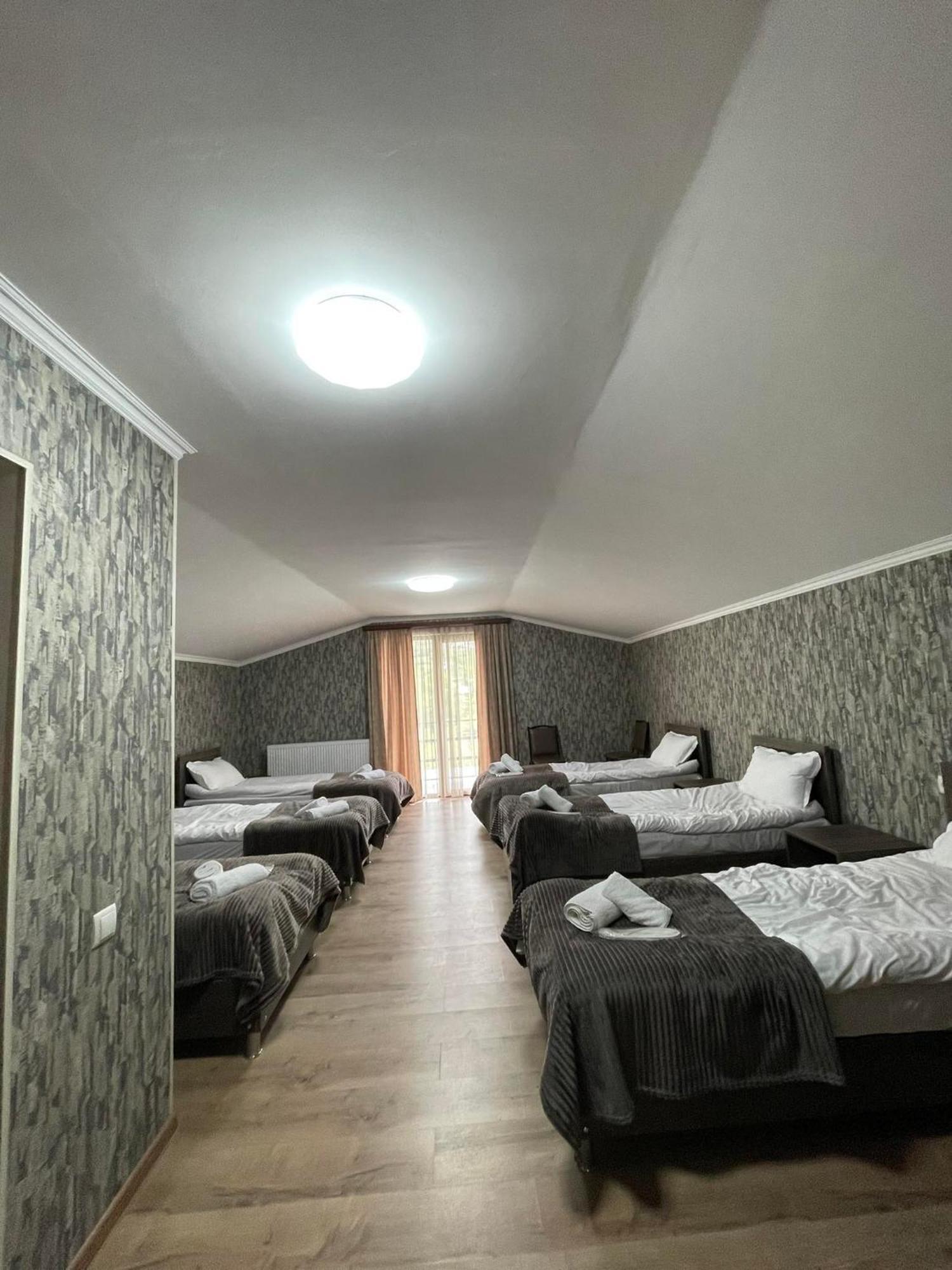 Hotel Shina Kasbegi Buitenkant foto